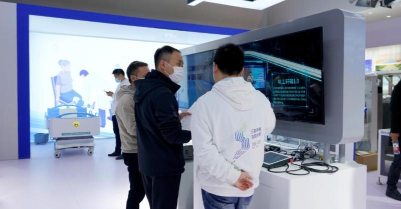 走进2021世界制造业大会：看机器人企业“各显神通”